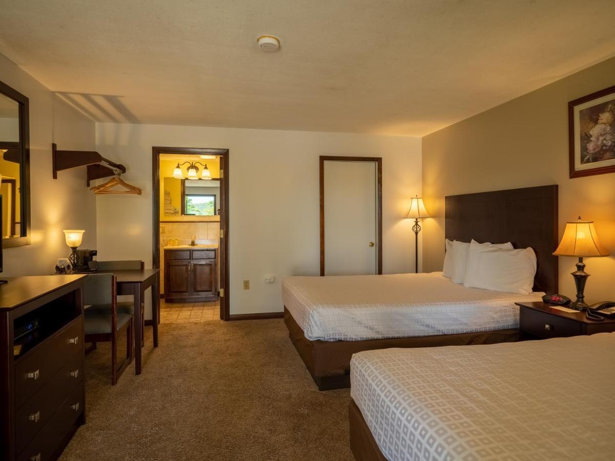 Lake 'N Pines Motel Cooperstown Ngoại thất bức ảnh