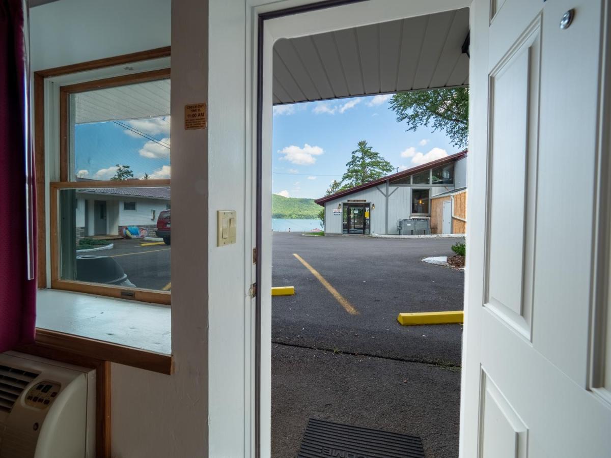 Lake 'N Pines Motel Cooperstown Ngoại thất bức ảnh