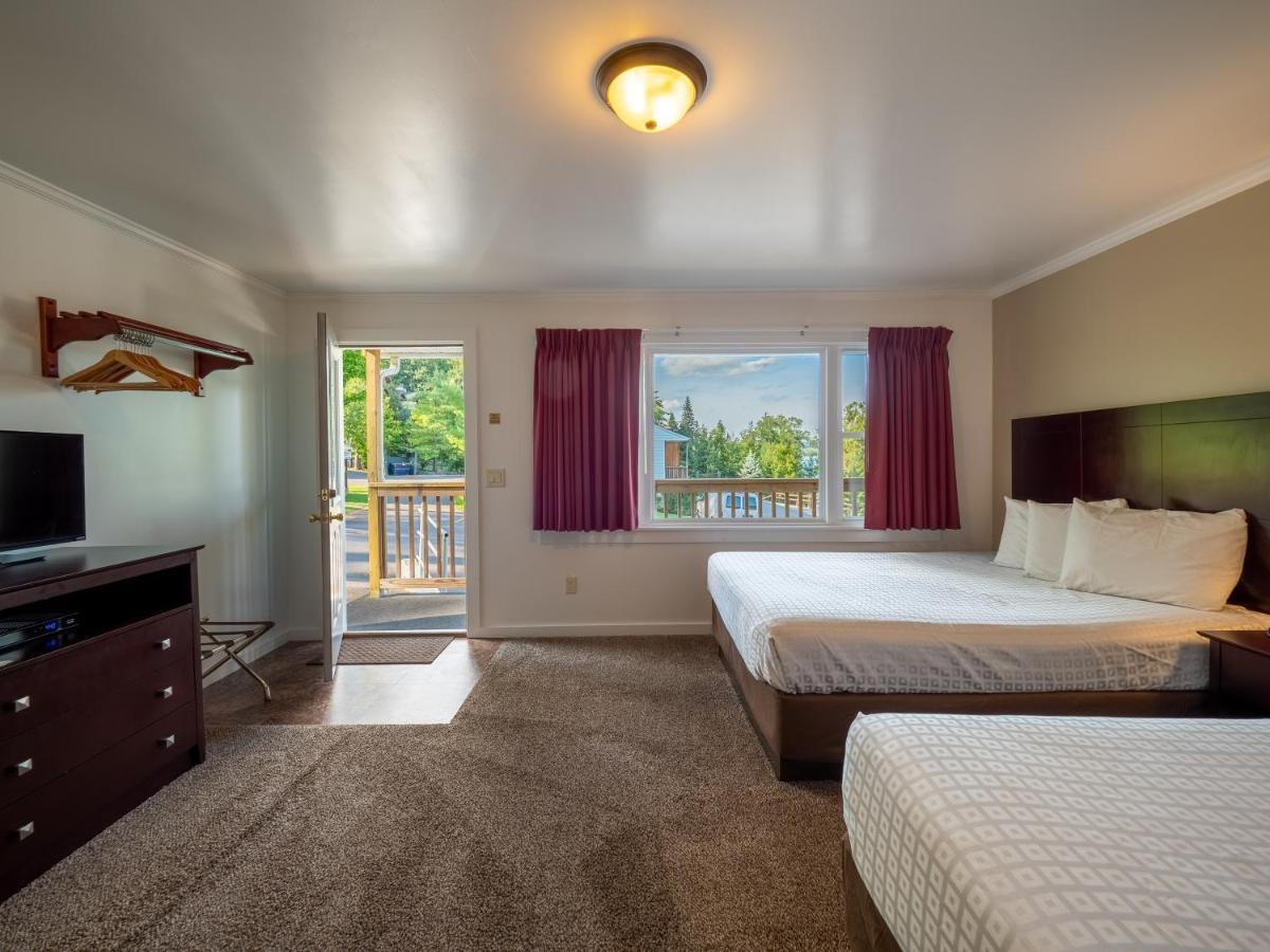 Lake 'N Pines Motel Cooperstown Ngoại thất bức ảnh