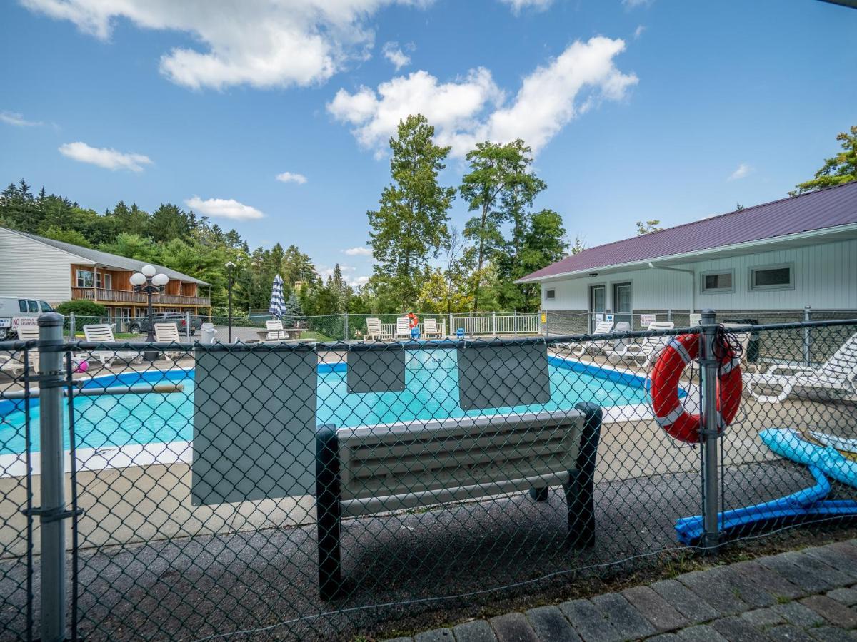 Lake 'N Pines Motel Cooperstown Ngoại thất bức ảnh
