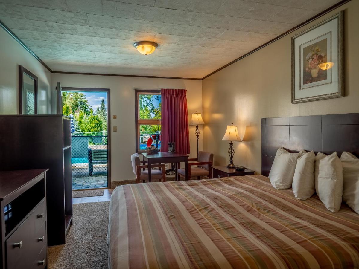 Lake 'N Pines Motel Cooperstown Ngoại thất bức ảnh