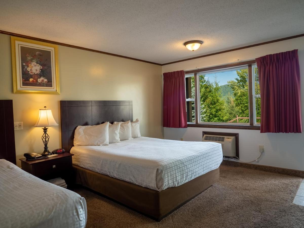 Lake 'N Pines Motel Cooperstown Ngoại thất bức ảnh