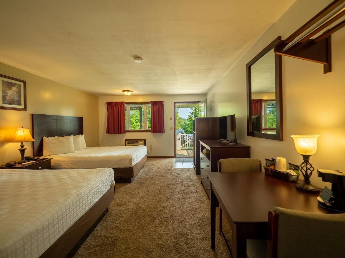 Lake 'N Pines Motel Cooperstown Ngoại thất bức ảnh