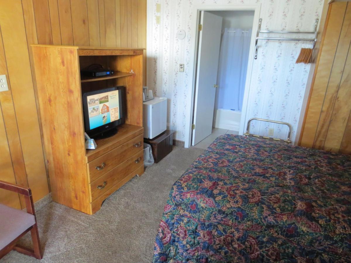 Lake 'N Pines Motel Cooperstown Ngoại thất bức ảnh